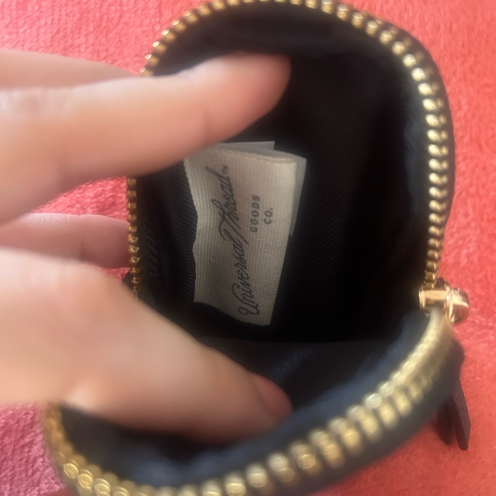 Leather Coin Purse, Small Change Purse Keychain Wallet - Picture 6 of 6